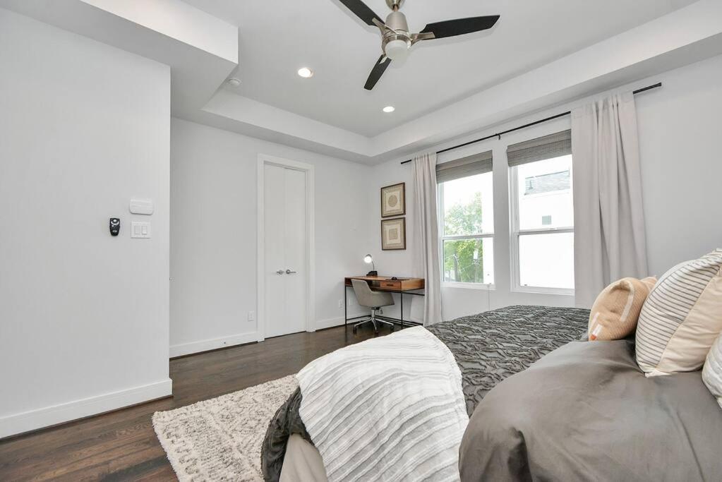 Casa Labella - Downtown Skyline Views - Sleeps 10 Villa Houston Luaran gambar