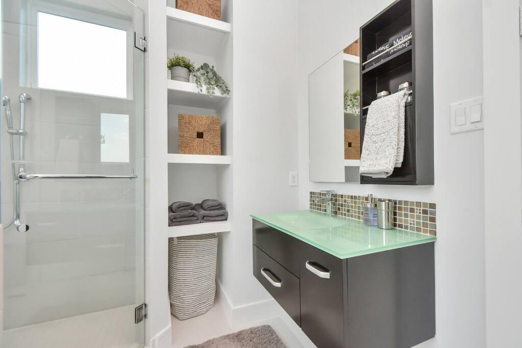 Casa Labella - Downtown Skyline Views - Sleeps 10 Villa Houston Luaran gambar