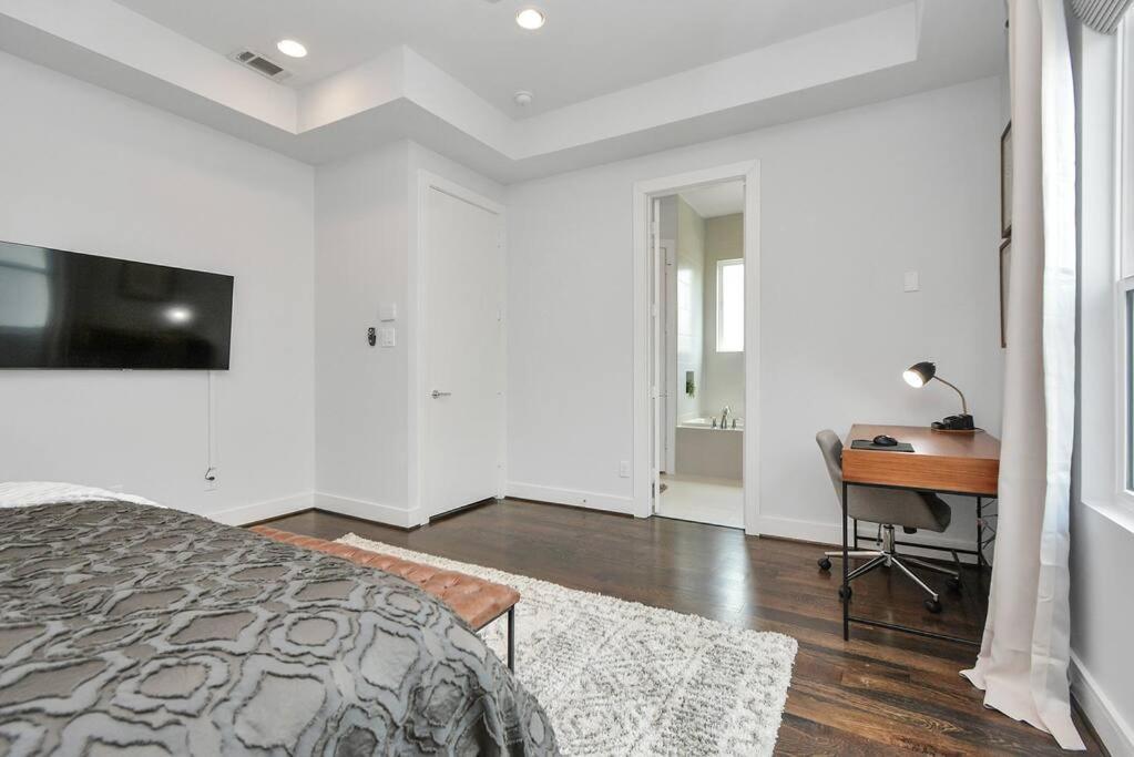 Casa Labella - Downtown Skyline Views - Sleeps 10 Villa Houston Luaran gambar