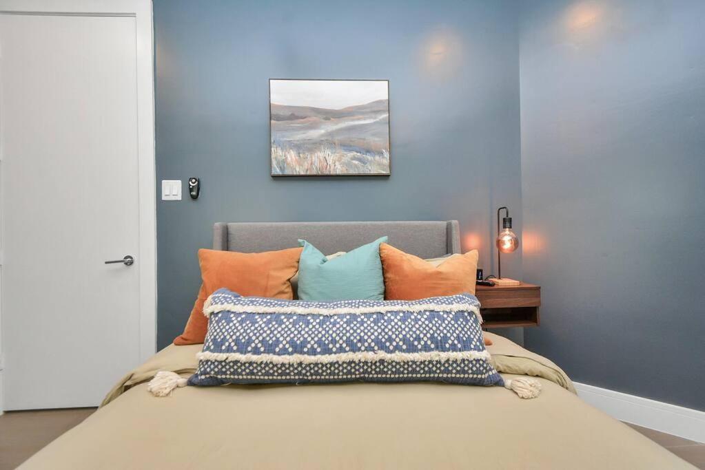 Casa Labella - Downtown Skyline Views - Sleeps 10 Villa Houston Luaran gambar